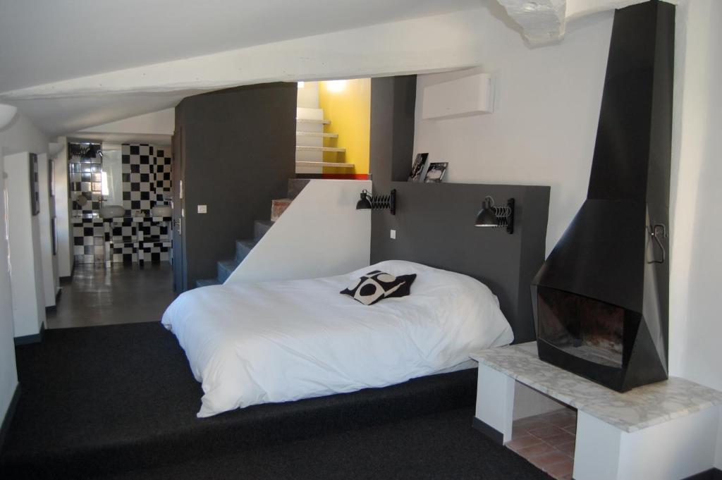 Le 2 Hotel Vence Bilik gambar